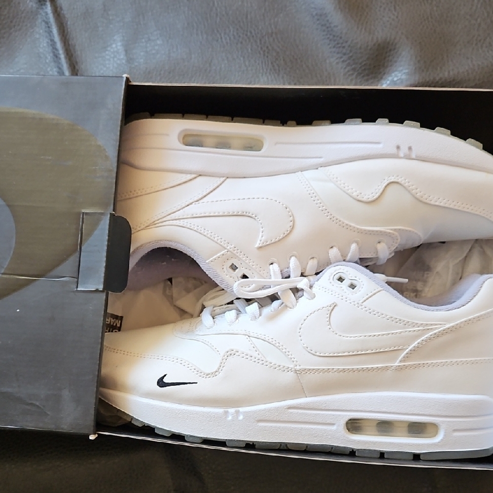 Nike × Dover Street Market Air Max 1